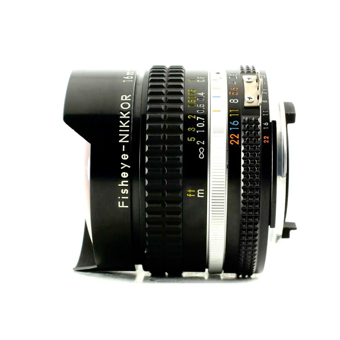Nikon Fisheye Nikkor 16mm f2.8 Ai-s - レンズ(単焦点)